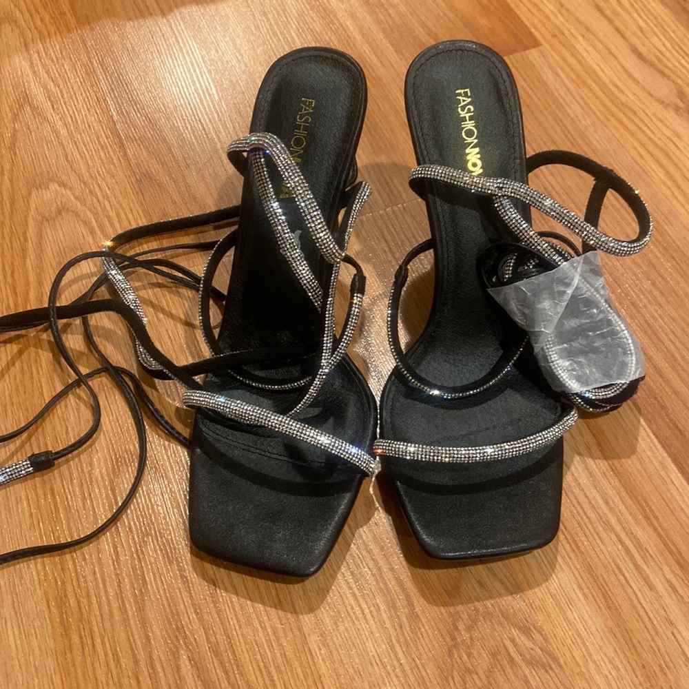 Black sparkly strappy heel